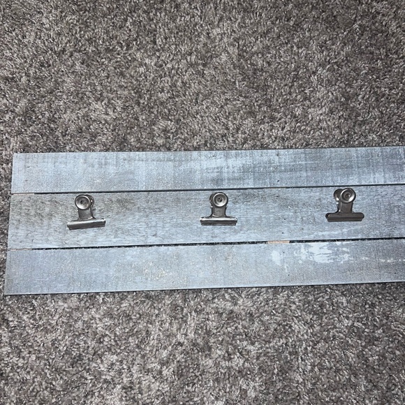 Picture wall holder, washed gray color - Picture 2 of 6